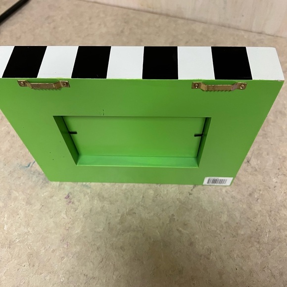 Stephen Joseph game time 4x6 frame sporty boys room soccer basketball baseball - Picture 2 of 2